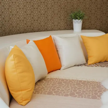 Royal Apartment *